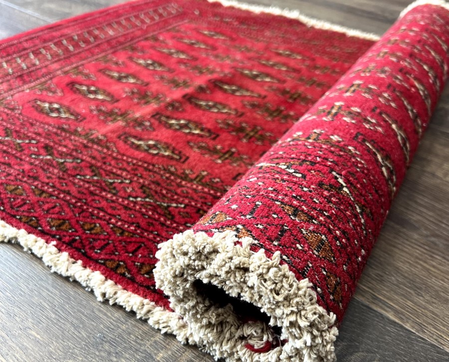 Hand-Knotted Wool Rugs cleaning in Chicago